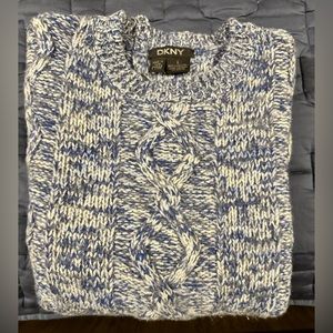DKNY men’s beautiful sweater